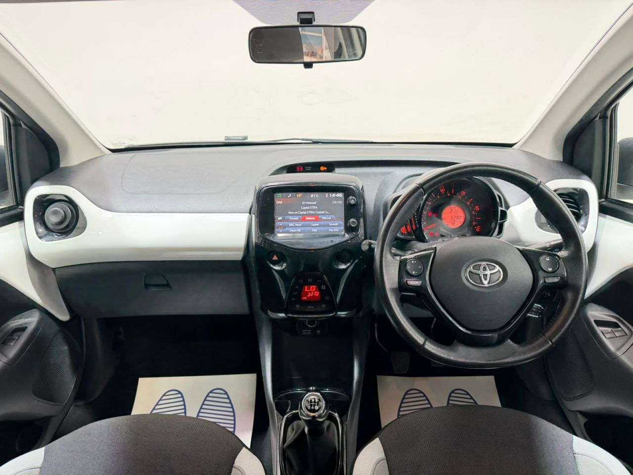 A 2018 TOYOTA AYGO 1.0 VVT-i x-press Hatchback 5dr Petrol Manual Euro 6 (68 ps) NATIONWIDE DEL A 2018 TOYOTA AYGO 1.0 VVT-i x-press Hatchback 5dr Petrol Manual Euro 6 (68 ps) NATIONWIDE DEL