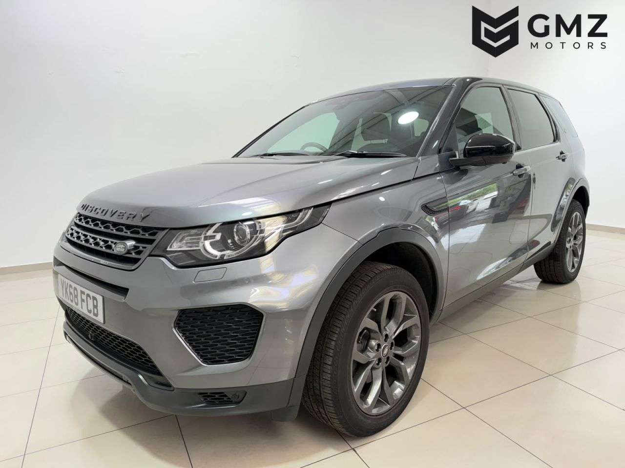 A 2019 LAND ROVER DISCOVERY SPORT 2.0 TD4 Landmark SUV 5dr Diesel Auto 4WD Euro 6 (s/s) (180 ps) NATIONWIDE D A 2019 LAND ROVER DISCOVERY SPORT 2.0 TD4 Landmark SUV 5dr Diesel Auto 4WD Euro 6 (s/s) (180 ps) NATIONWIDE D