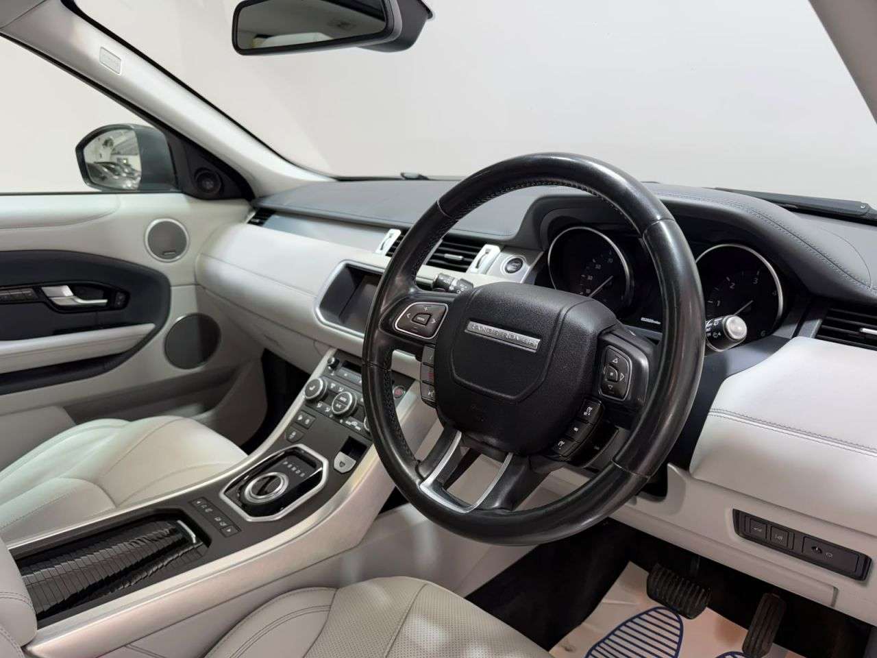2018 LAND ROVER RANGE ROVER EVOQUE 2018 LAND ROVER RANGE ROVER EVOQUE
