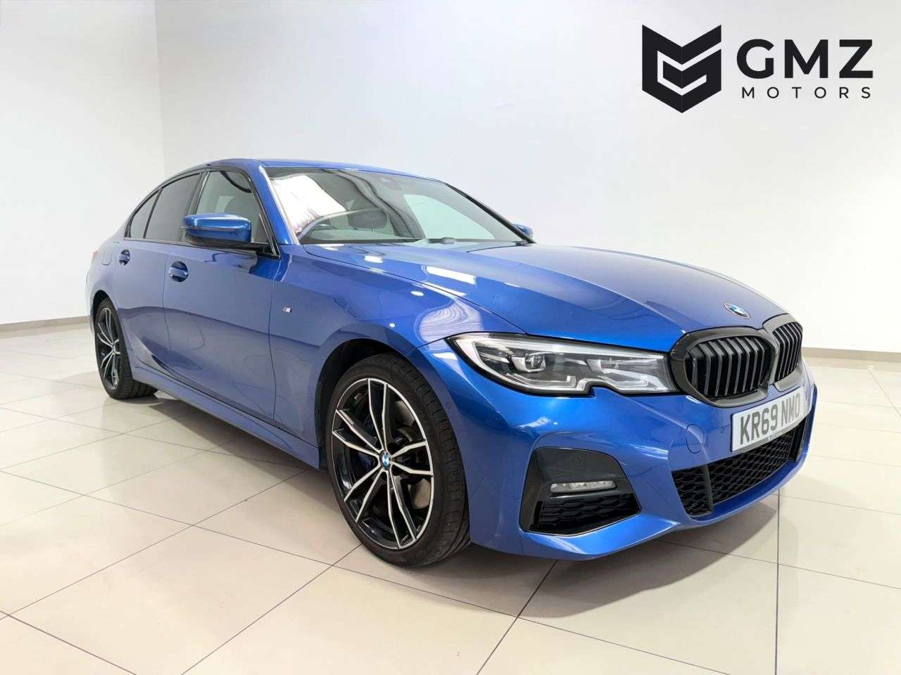 A 2019 BMW 3 SERIES 2.0 330e 12kWh M Sport Saloon 4dr Petrol Plug-in Hybrid Auto Euro 6 (s/s) ( A 2019 BMW 3 SERIES 2.0 330e 12kWh M Sport Saloon 4dr Petrol Plug-in Hybrid Auto Euro 6 (s/s) (