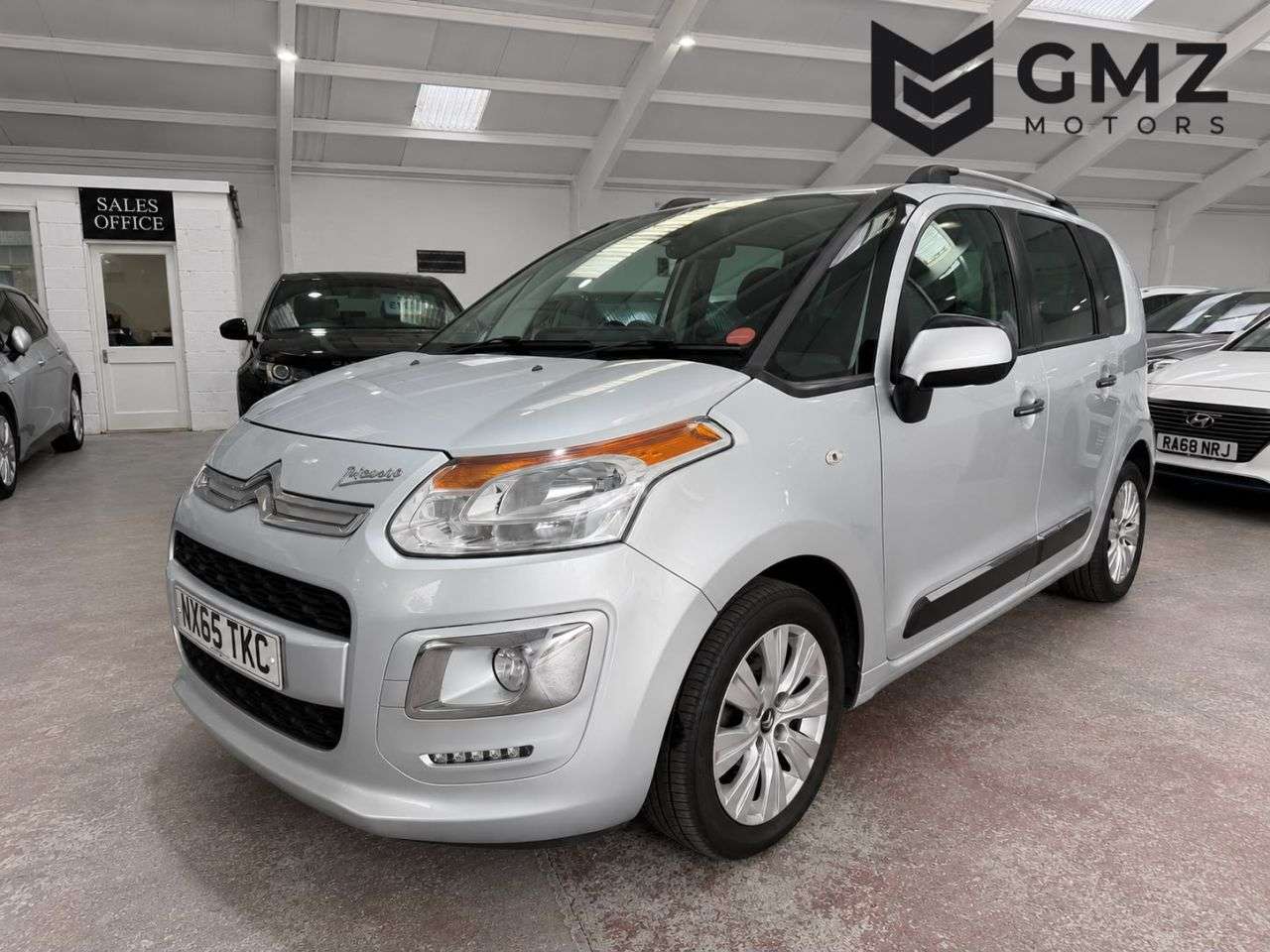 A 2015 CITROEN C3 PICASSO 1.6 BlueHDi Exclusive MPV 5dr Diesel Manual Euro 6 (100 ps) NATIONWIDE DELI A 2015 CITROEN C3 PICASSO 1.6 BlueHDi Exclusive MPV 5dr Diesel Manual Euro 6 (100 ps) NATIONWIDE DELI