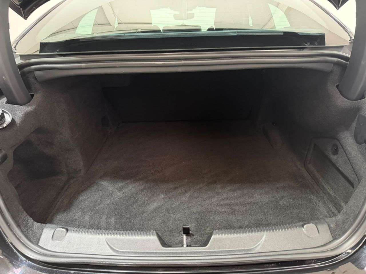 2019 JAGUAR XE 2019 JAGUAR XE