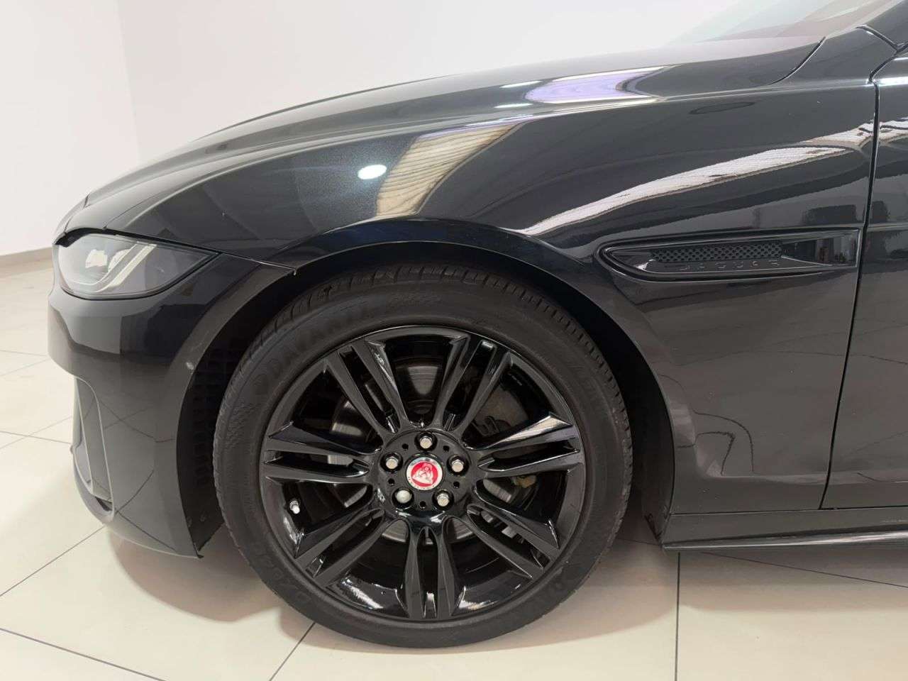 2019 JAGUAR XE 2019 JAGUAR XE