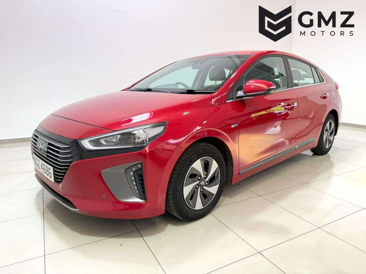 A 2019 HYUNDAI IONIQ 1.6 h-GDi GPF Premium SE Hatchback 5dr Petrol Hybrid DCT Euro 6 (s/s) (141 A 2019 HYUNDAI IONIQ 1.6 h-GDi GPF Premium SE Hatchback 5dr Petrol Hybrid DCT Euro 6 (s/s) (141