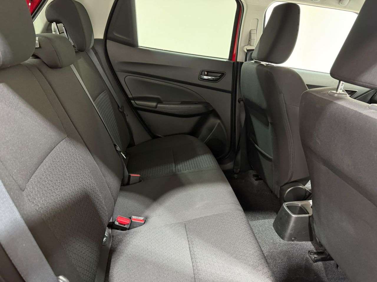 2017 SUZUKI SWIFT 2017 SUZUKI SWIFT