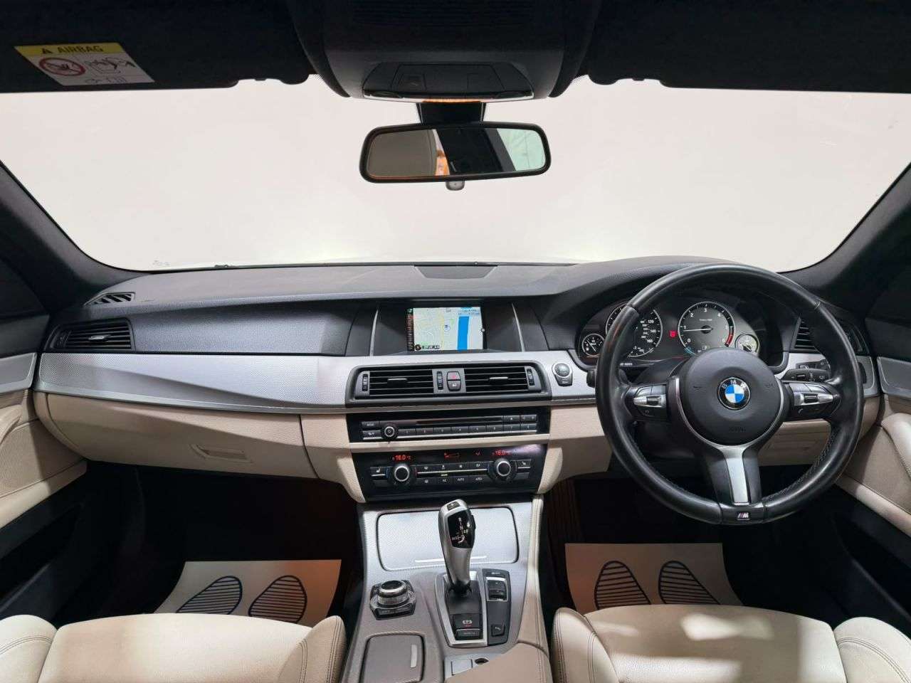 A 2014 BMW 5 SERIES 2.0 520d M Sport Saloon 4dr Diesel Auto Euro 6 (s/s) (190 ps) NATIONWIDE DE A 2014 BMW 5 SERIES 2.0 520d M Sport Saloon 4dr Diesel Auto Euro 6 (s/s) (190 ps) NATIONWIDE DE