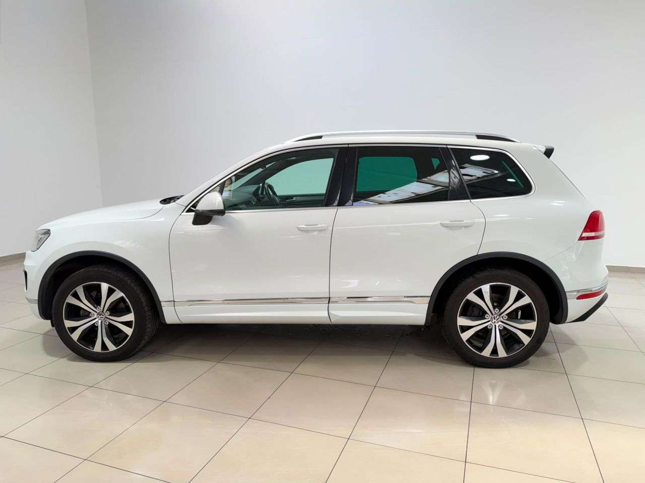2015 VOLKSWAGEN TOUAREG 2015 VOLKSWAGEN TOUAREG