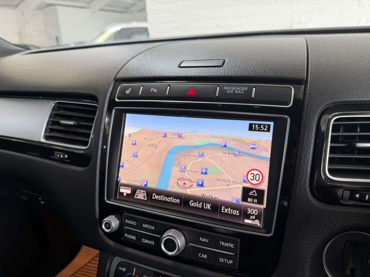 2016 VOLKSWAGEN TOUAREG 2016 VOLKSWAGEN TOUAREG