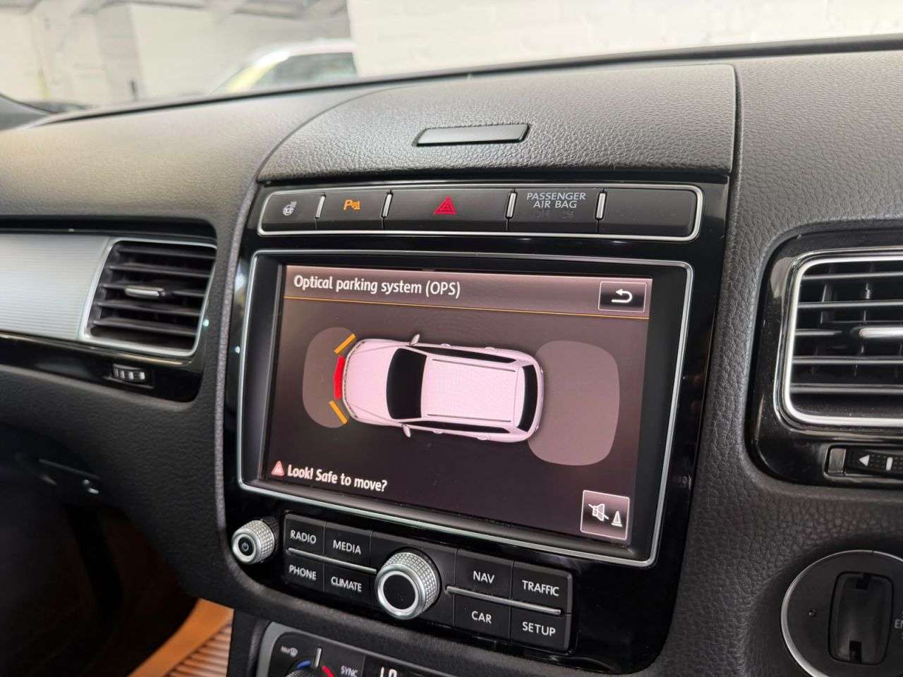 2016 VOLKSWAGEN TOUAREG 2016 VOLKSWAGEN TOUAREG