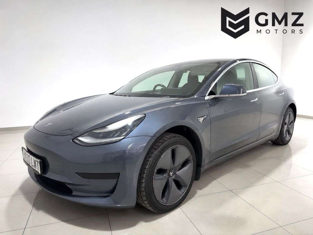 A 2020 TESLA MODEL 3 Standard Range Plus Saloon 4dr Electric Auto RWD (241 bhp) NATIONWIDE DELIV A 2020 TESLA MODEL 3 Standard Range Plus Saloon 4dr Electric Auto RWD (241 bhp) NATIONWIDE DELIV