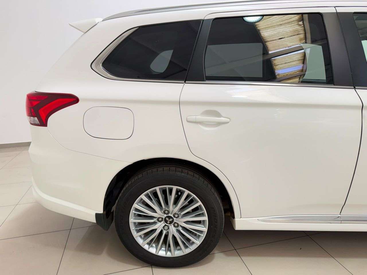 2019 MITSUBISHI OUTLANDER 2019 MITSUBISHI OUTLANDER