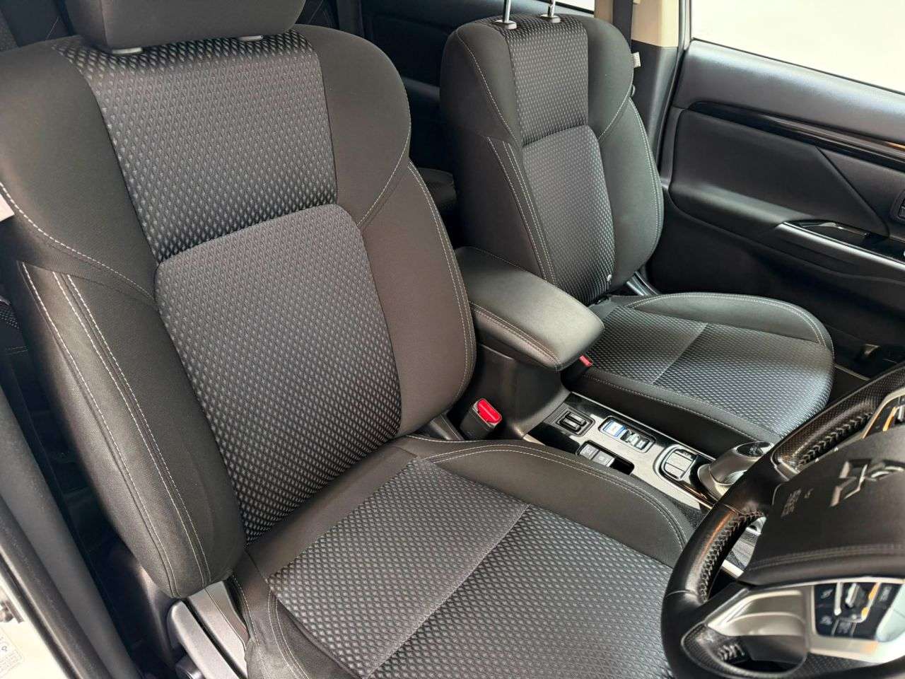 2019 MITSUBISHI OUTLANDER 2019 MITSUBISHI OUTLANDER