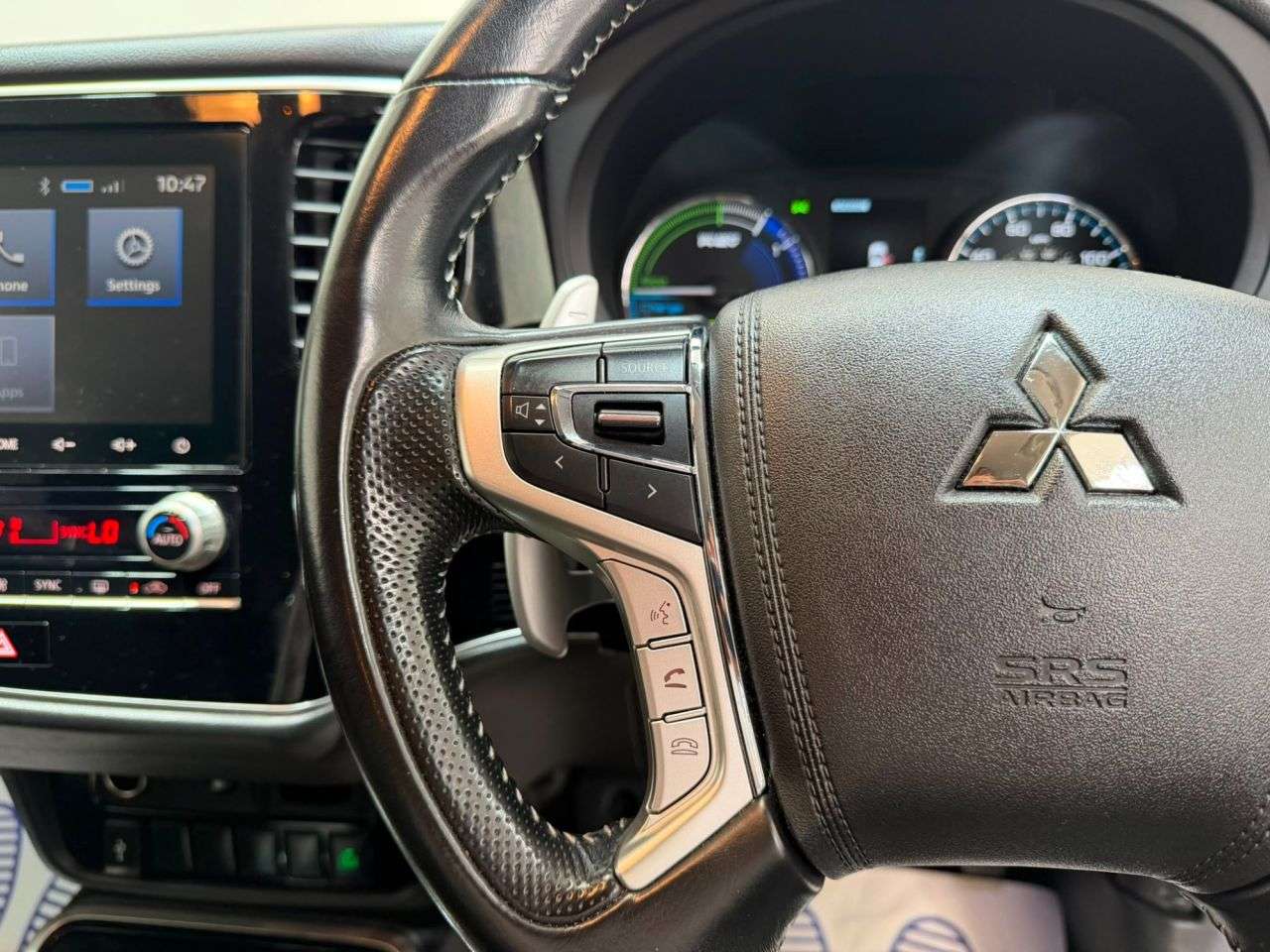 2019 MITSUBISHI OUTLANDER 2019 MITSUBISHI OUTLANDER