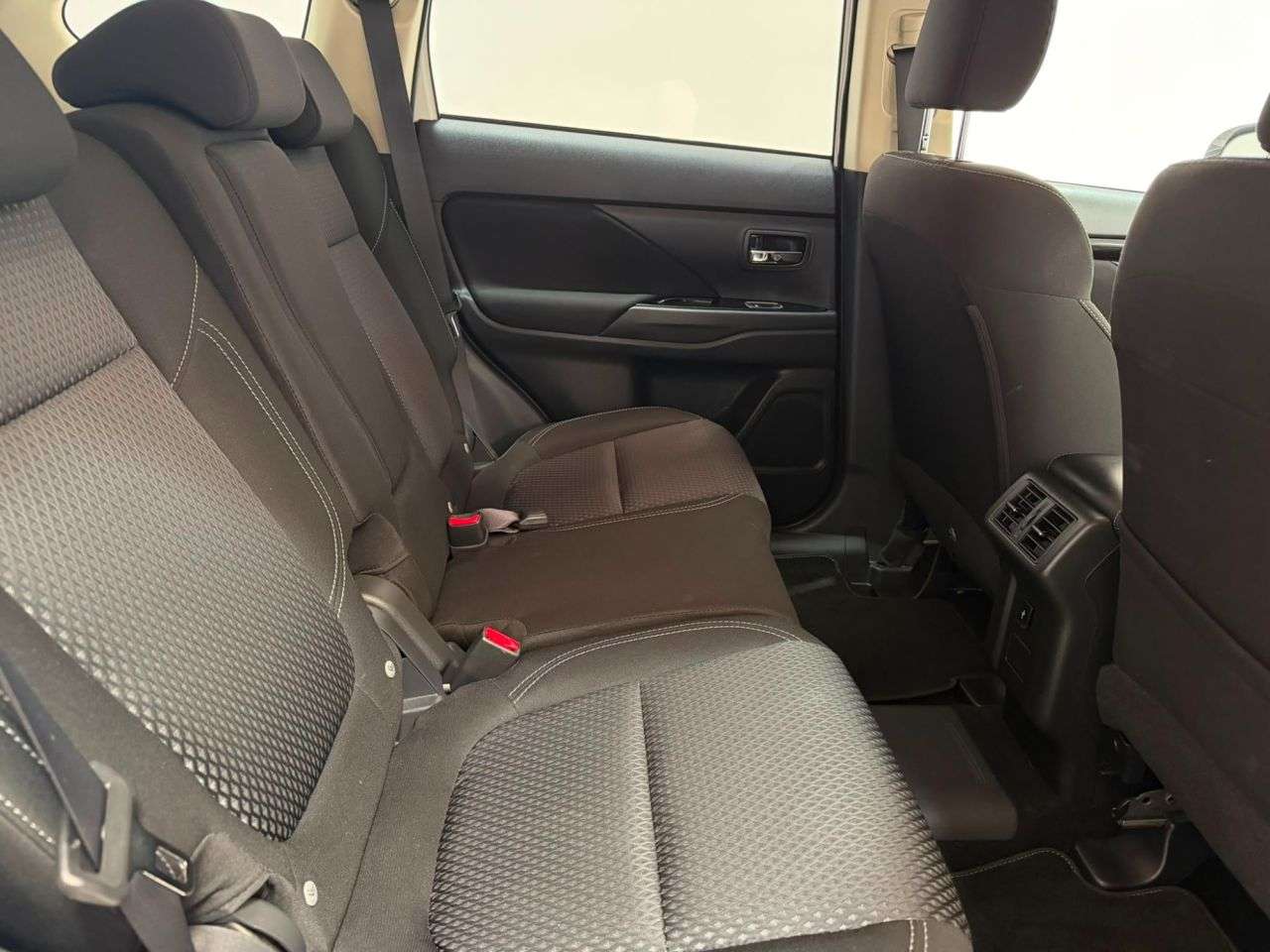 2019 MITSUBISHI OUTLANDER 2019 MITSUBISHI OUTLANDER