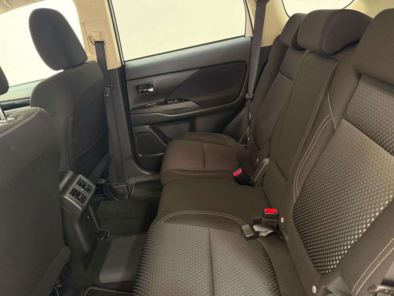 2019 MITSUBISHI OUTLANDER 2019 MITSUBISHI OUTLANDER