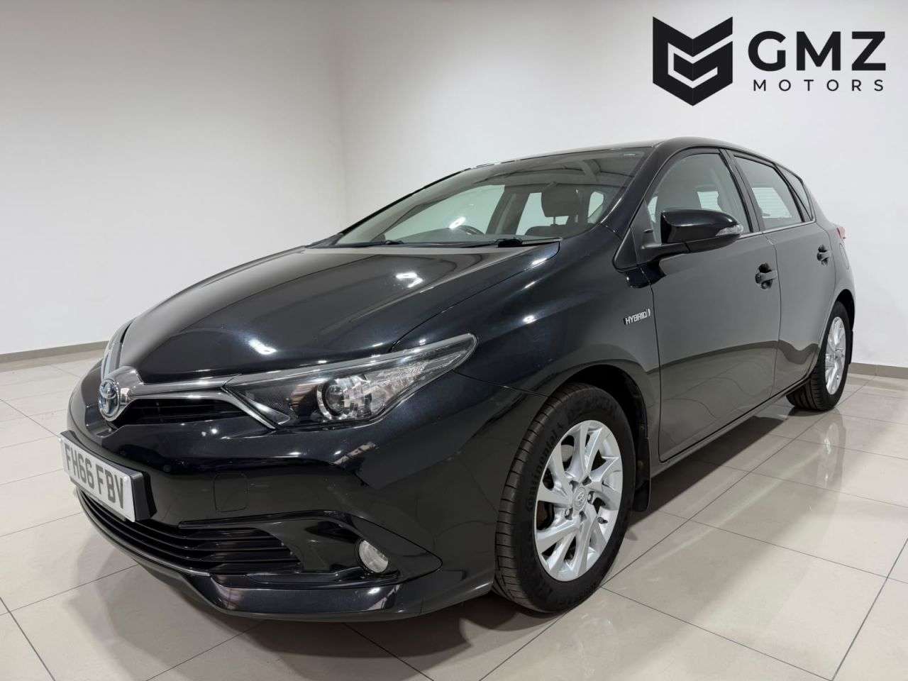 A 2016 TOYOTA AURIS 1.8 VVT-h Business Edition Hatchback 5dr Petrol Hybrid CVT Euro 6 (s/s) (Sa A 2016 TOYOTA AURIS 1.8 VVT-h Business Edition Hatchback 5dr Petrol Hybrid CVT Euro 6 (s/s) (Sa