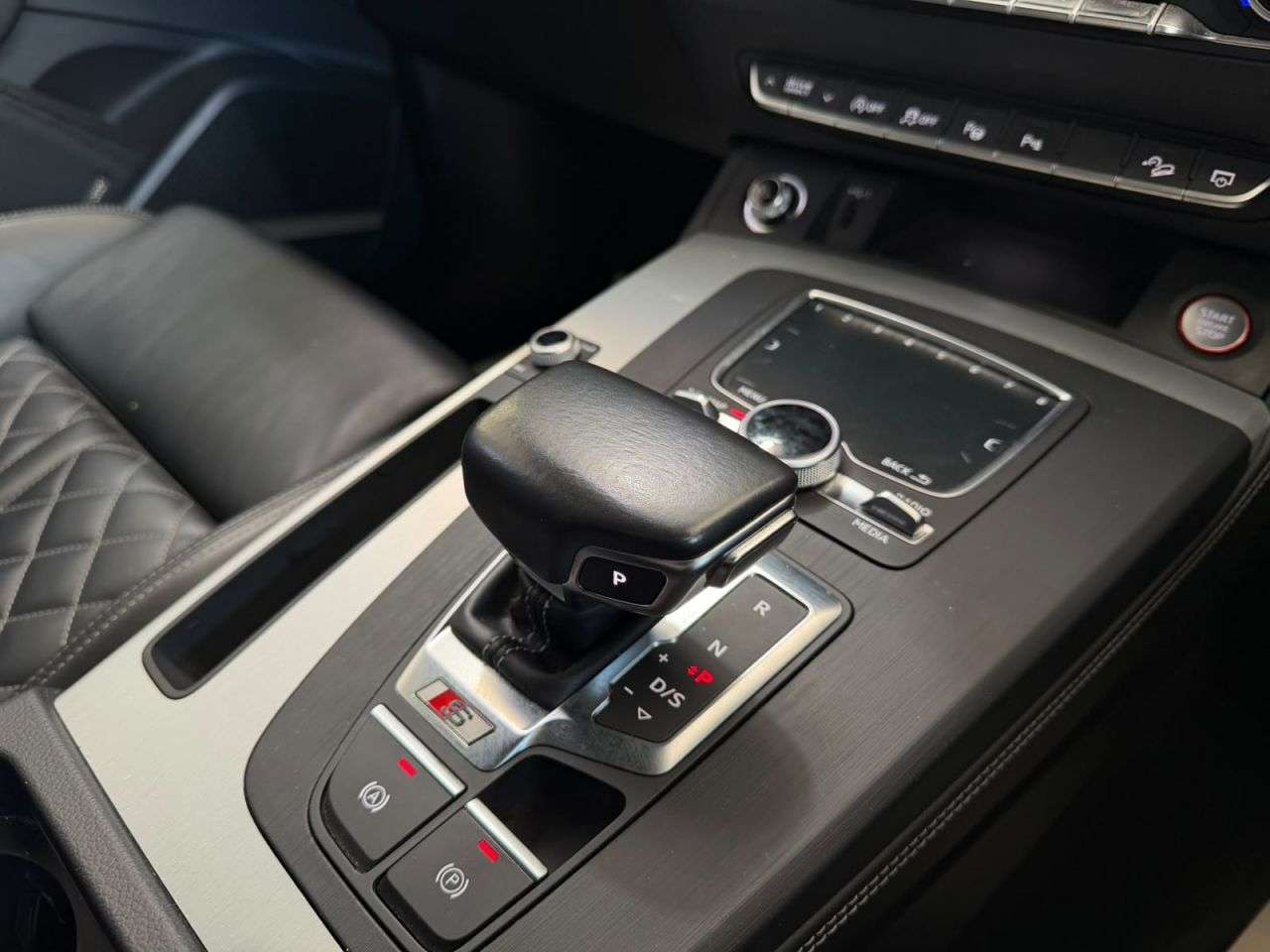 2018 AUDI SQ5 2018 AUDI SQ5