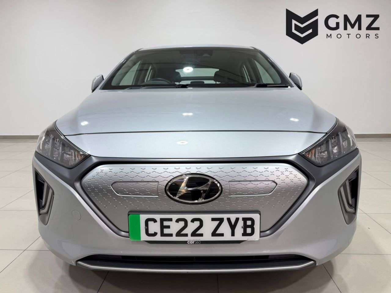 A 2022 HYUNDAI IONIQ 38.3kWh Premium Hatchback 5dr Electric Auto (136 ps) NATIONWIDE DELIVERY A 2022 HYUNDAI IONIQ 38.3kWh Premium Hatchback 5dr Electric Auto (136 ps) NATIONWIDE DELIVERY