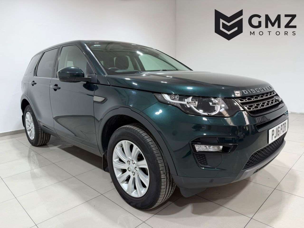 A 2016 LAND ROVER DISCOVERY SPORT 2.0 TD4 SE Tech SUV 5dr Diesel Auto 4WD Euro 6 (s/s) (180 ps) NATIONWIDE DE A 2016 LAND ROVER DISCOVERY SPORT 2.0 TD4 SE Tech SUV 5dr Diesel Auto 4WD Euro 6 (s/s) (180 ps) NATIONWIDE DE