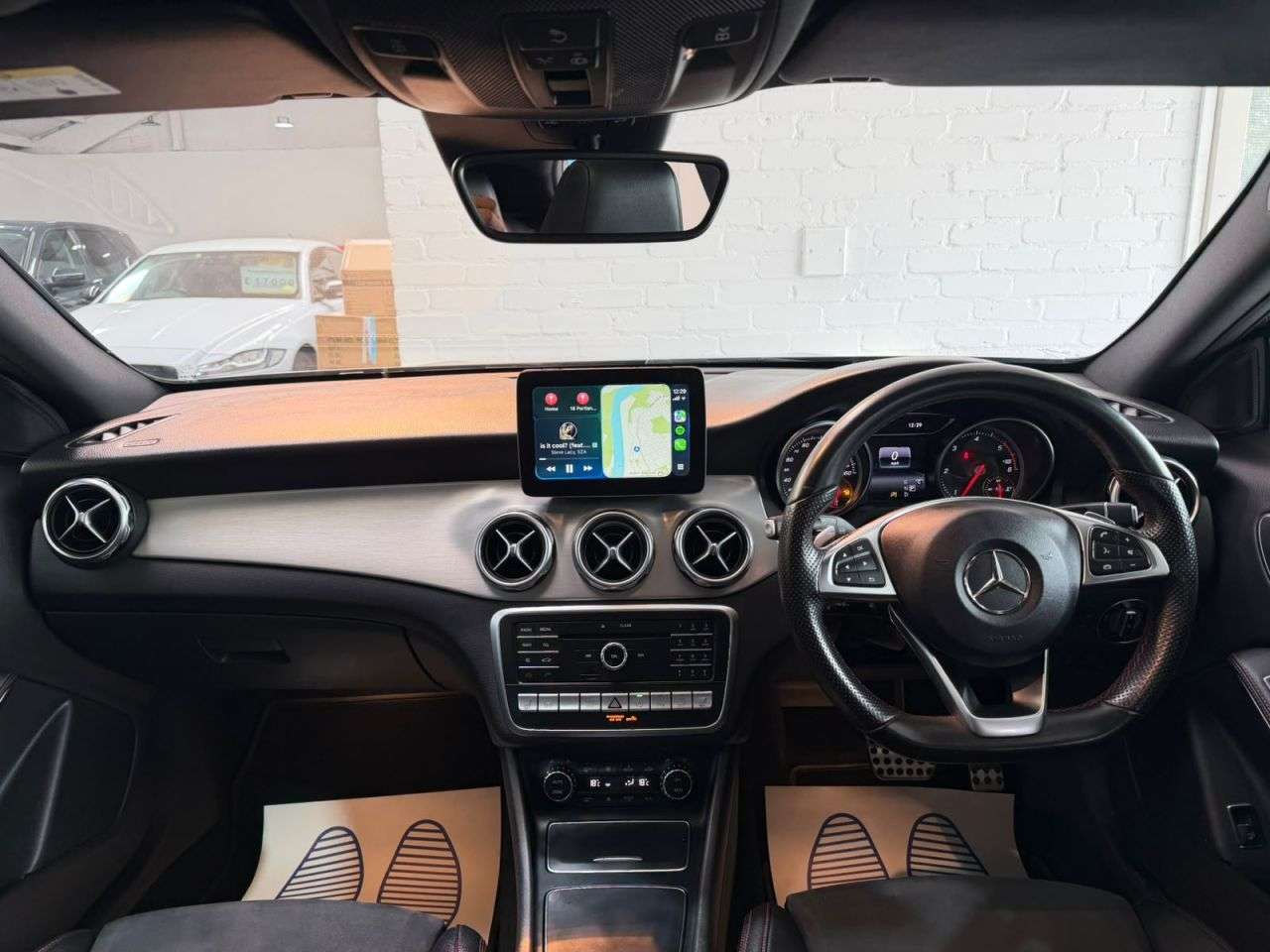 A 2017 MERCEDES-BENZ GLA 2.1 GLA220d AMG Line (Premium Plus) SUV 5dr Diesel 7G-DCT 4MATIC Euro 6 (s/ A 2017 MERCEDES-BENZ GLA 2.1 GLA220d AMG Line (Premium Plus) SUV 5dr Diesel 7G-DCT 4MATIC Euro 6 (s/