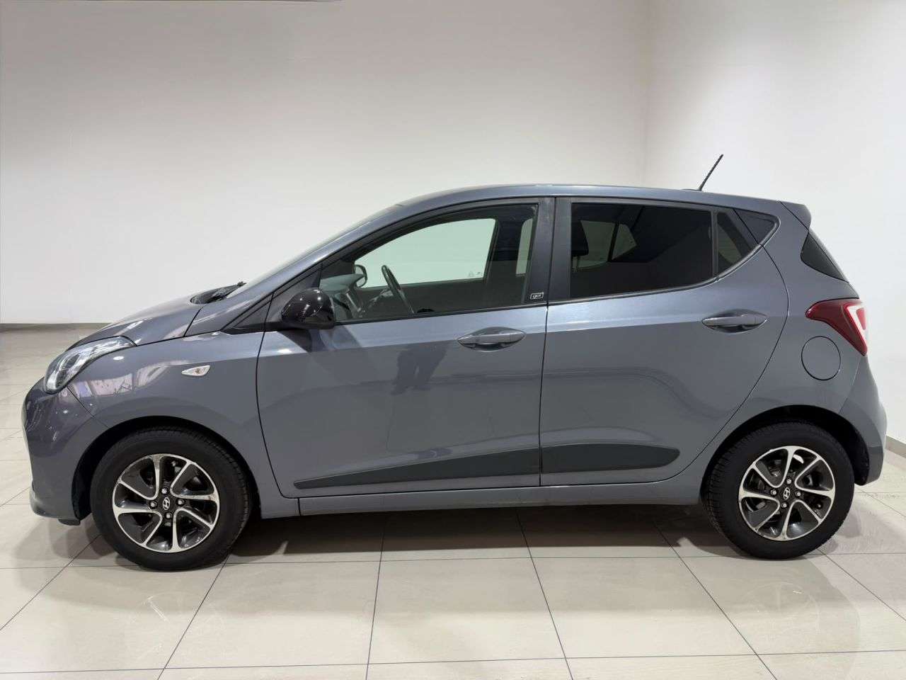 2018 HYUNDAI I10 2018 HYUNDAI I10