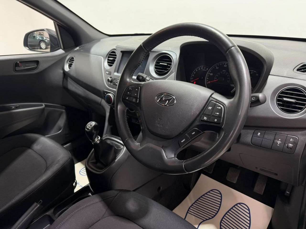 2018 HYUNDAI I10 2018 HYUNDAI I10