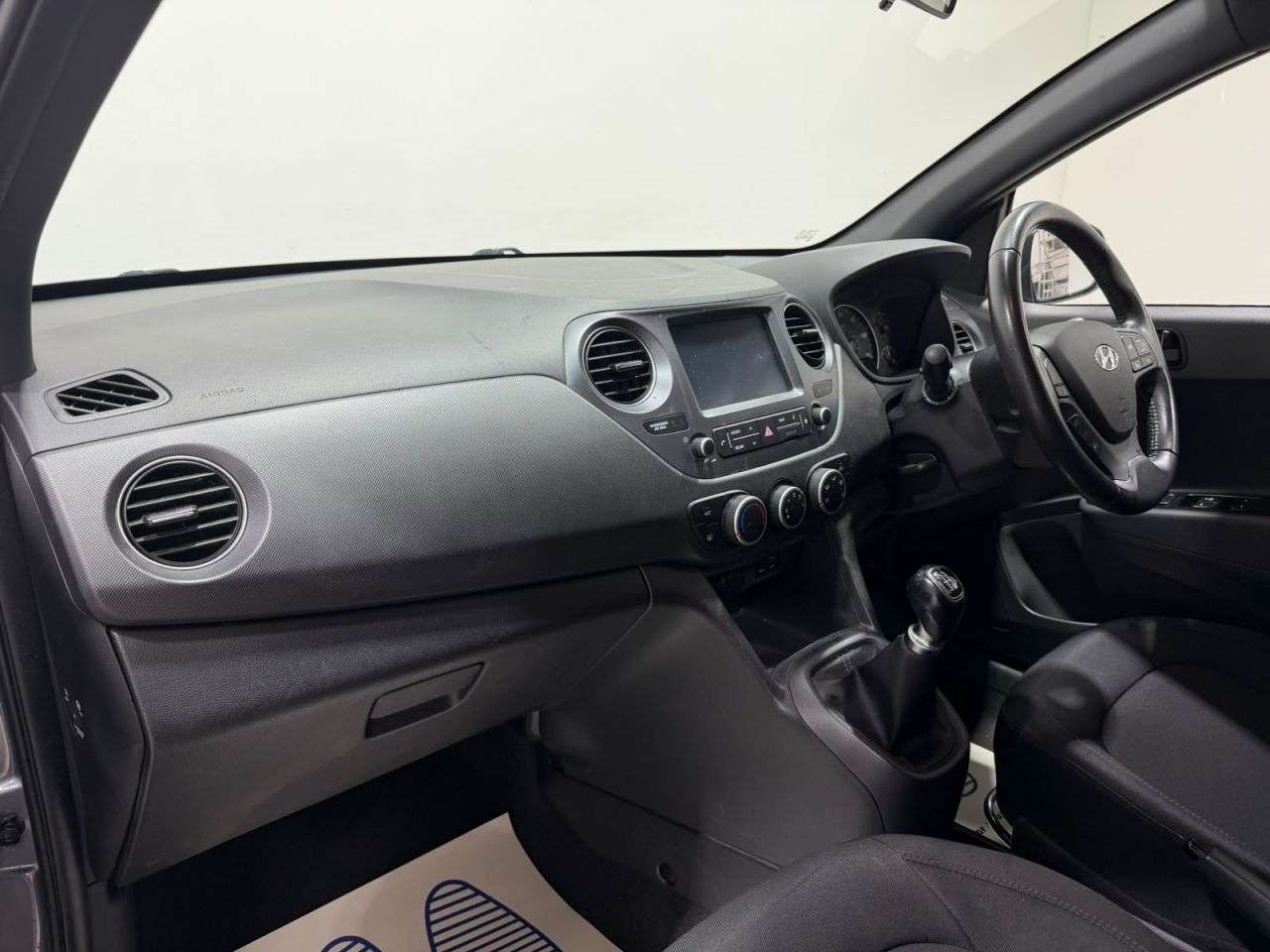 2018 HYUNDAI I10 2018 HYUNDAI I10