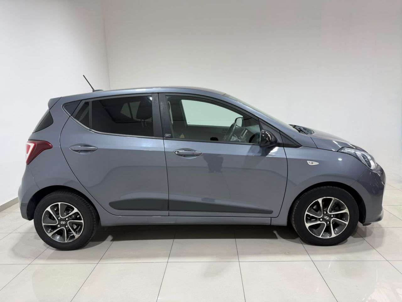 2018 HYUNDAI I10 2018 HYUNDAI I10