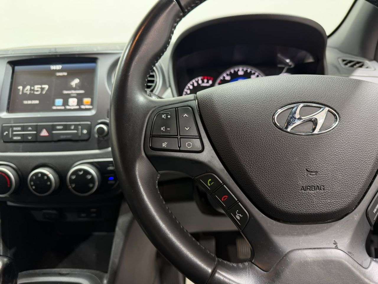 2018 HYUNDAI I10 2018 HYUNDAI I10