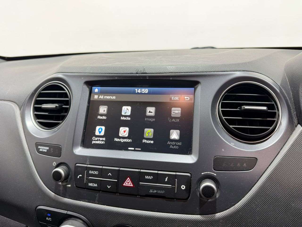 2018 HYUNDAI I10 2018 HYUNDAI I10