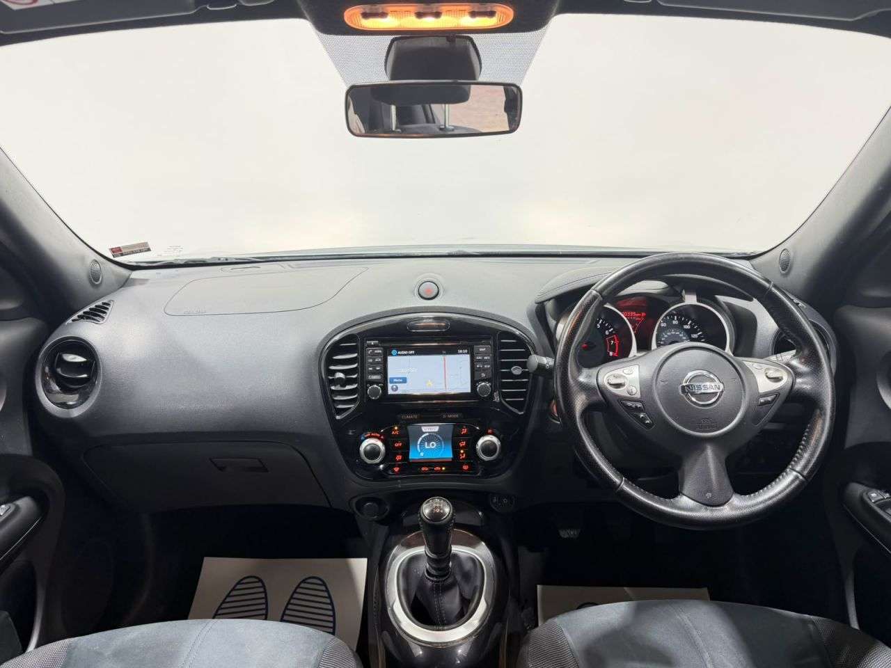 A 2015 NISSAN JUKE 1.2 DIG-T N-Connecta SUV 5dr Petrol Manual Euro 6 (s/s) (115 ps) NATIONWIDE A 2015 NISSAN JUKE 1.2 DIG-T N-Connecta SUV 5dr Petrol Manual Euro 6 (s/s) (115 ps) NATIONWIDE