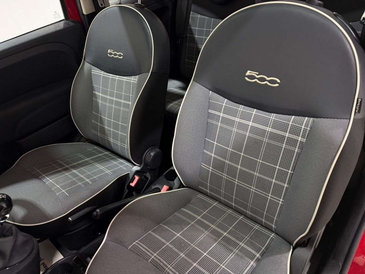 2018 FIAT 500 2018 FIAT 500