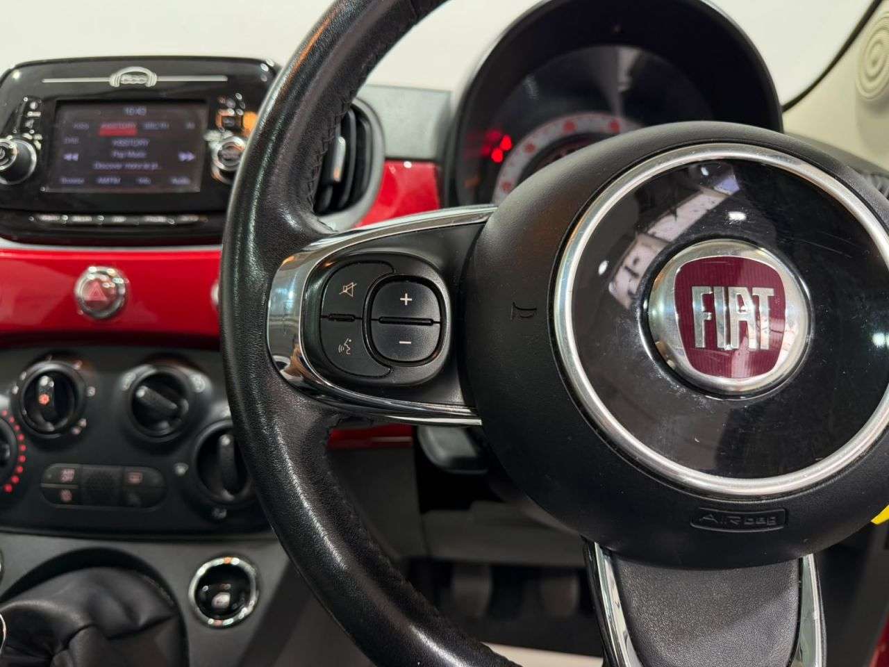 2018 FIAT 500 2018 FIAT 500