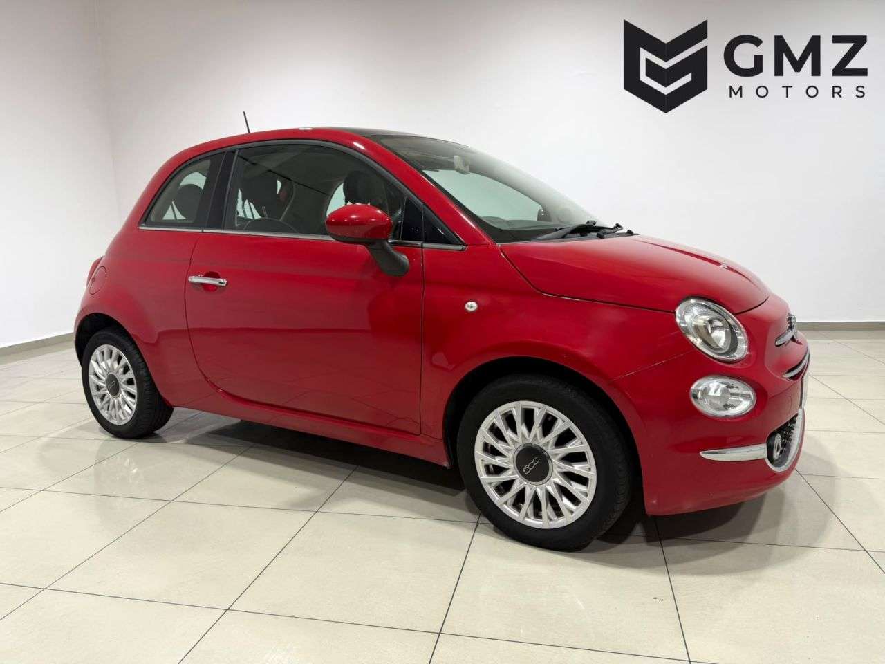 A 2018 FIAT 500 1.2 Lounge Hatchback 3dr Petrol Manual Euro 6 (s/s) (69 bhp) NATIONWIDE DEL A 2018 FIAT 500 1.2 Lounge Hatchback 3dr Petrol Manual Euro 6 (s/s) (69 bhp) NATIONWIDE DEL