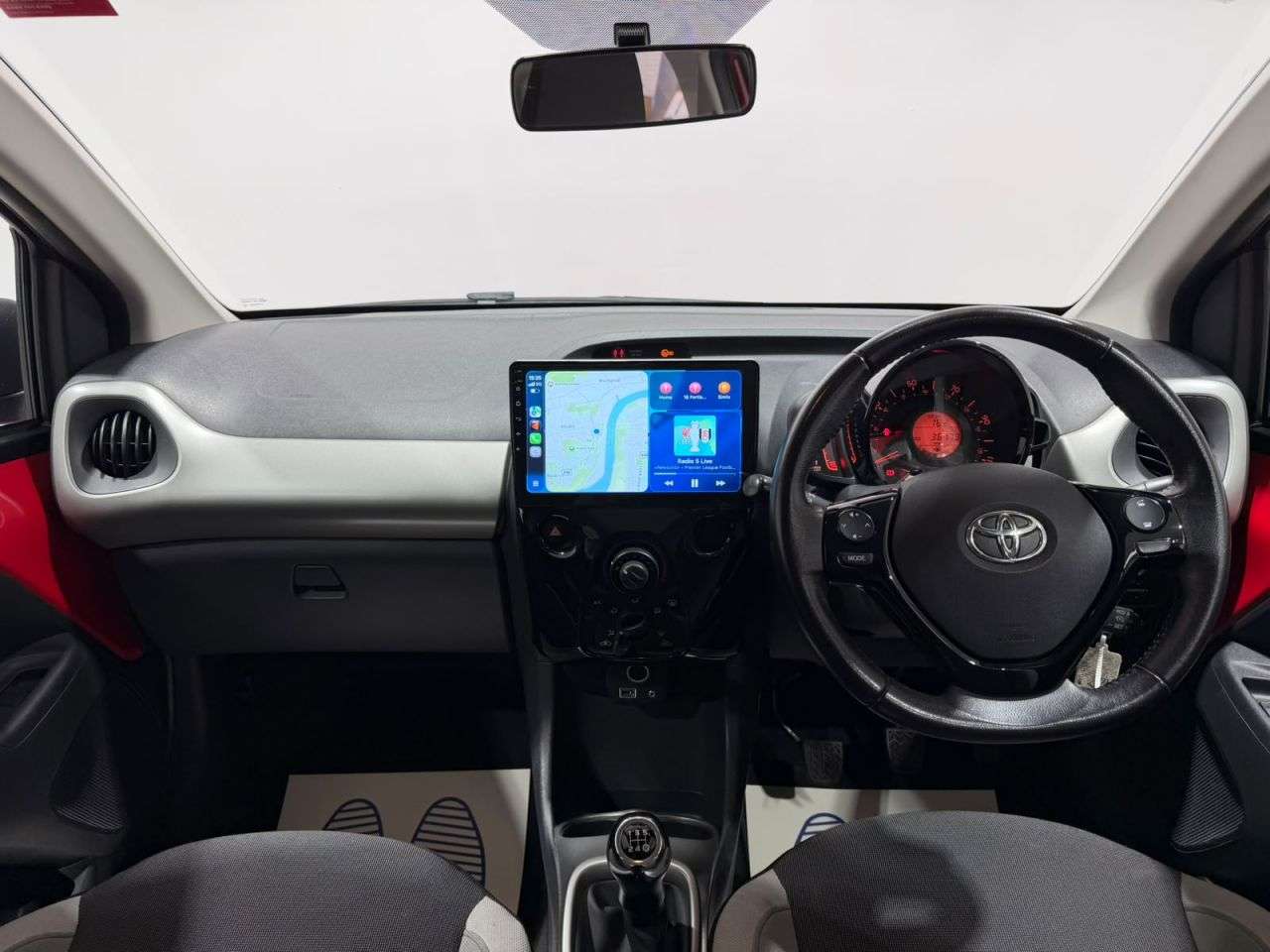 A 2018 TOYOTA AYGO 1.0 VVT-i x-play Hatchback 5dr Petrol Manual Euro 6 (68 ps) NATIONWIDE DELI A 2018 TOYOTA AYGO 1.0 VVT-i x-play Hatchback 5dr Petrol Manual Euro 6 (68 ps) NATIONWIDE DELI