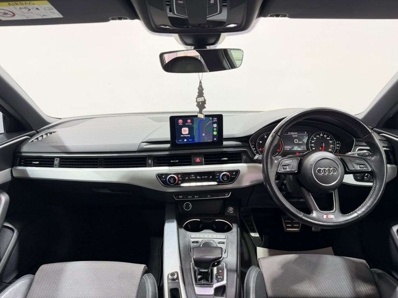 A 2016 AUDI A4 AVANT 2.0 TDI S line Estate 5dr Diesel S Tronic Euro 6 (s/s) (150 ps) NATIONWIDE A 2016 AUDI A4 AVANT 2.0 TDI S line Estate 5dr Diesel S Tronic Euro 6 (s/s) (150 ps) NATIONWIDE