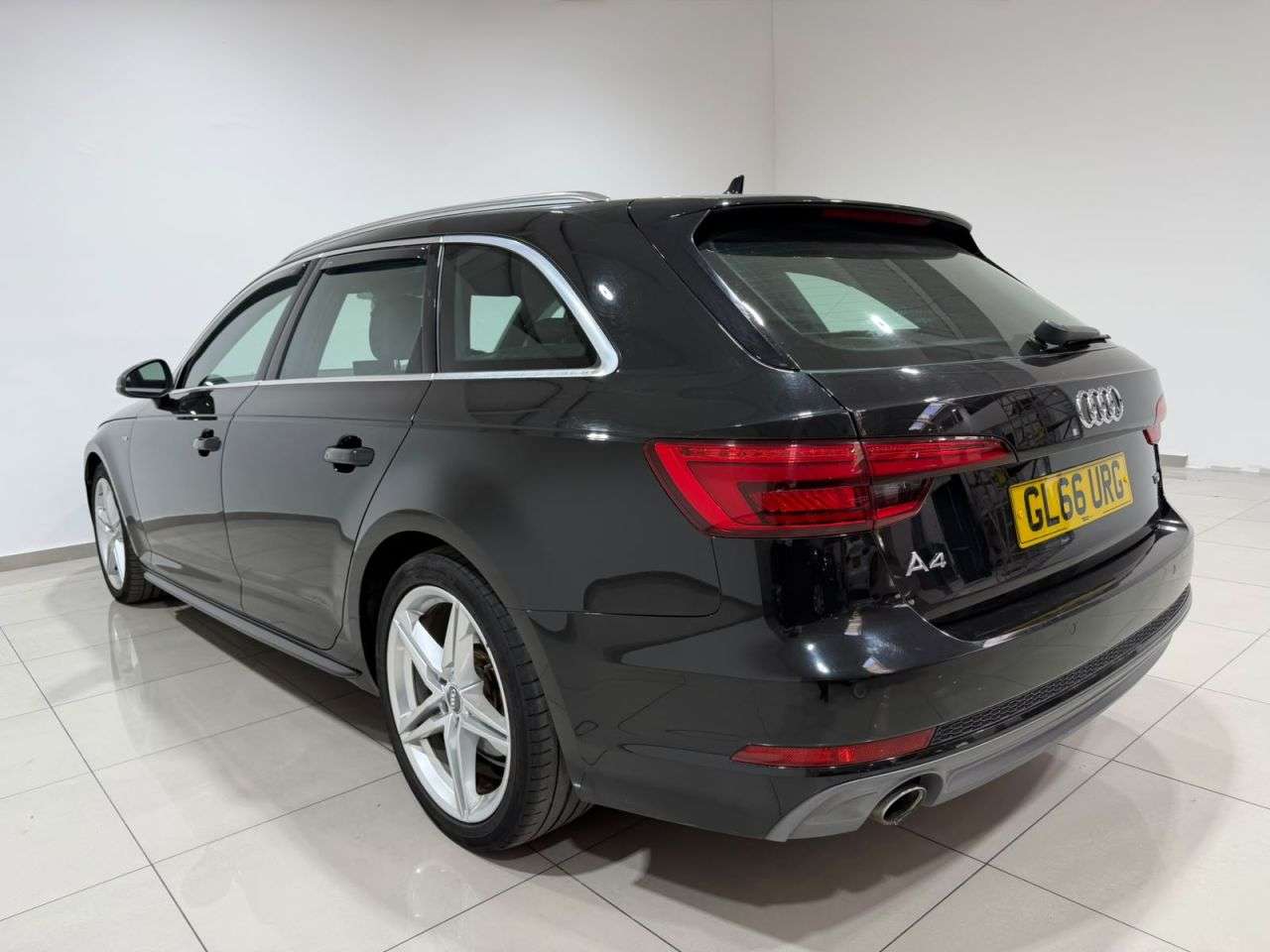 2016 AUDI A4 AVANT 2016 AUDI A4 AVANT