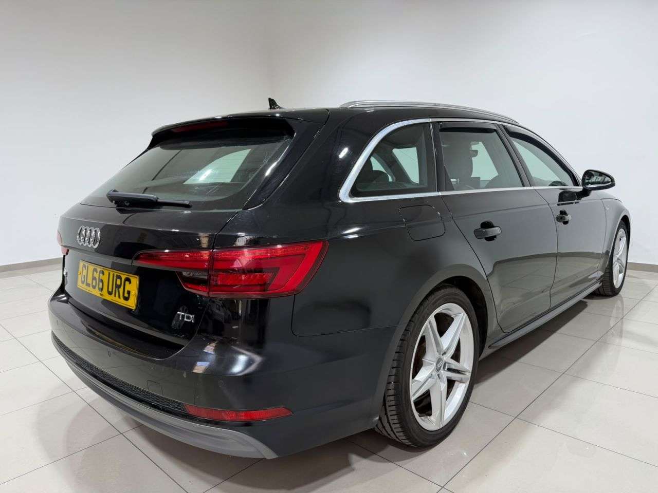 2016 AUDI A4 AVANT 2016 AUDI A4 AVANT