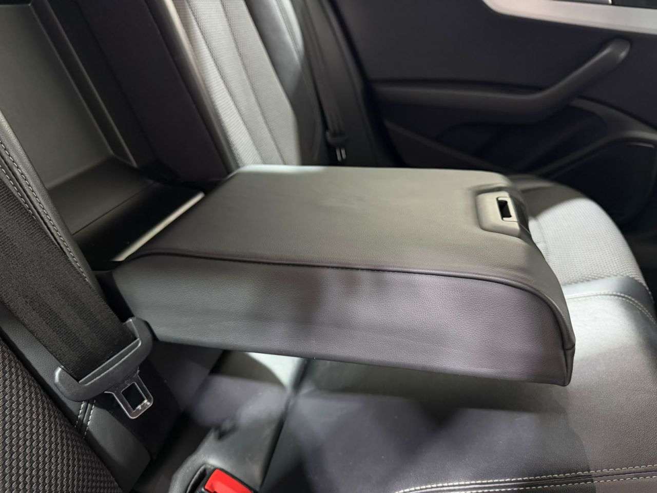 2016 AUDI A4 AVANT 2016 AUDI A4 AVANT