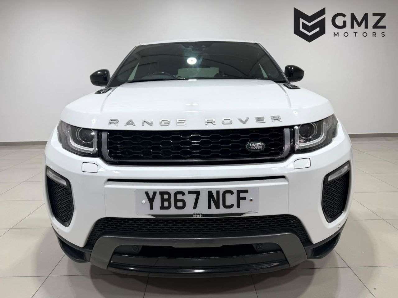 A 2017 LAND ROVER RANGE ROVER EVOQUE 2.0 TD4 HSE Dynamic SUV 5dr Diesel Auto 4WD Euro 6 (s/s) (180 ps) NATIONWID A 2017 LAND ROVER RANGE ROVER EVOQUE 2.0 TD4 HSE Dynamic SUV 5dr Diesel Auto 4WD Euro 6 (s/s) (180 ps) NATIONWID