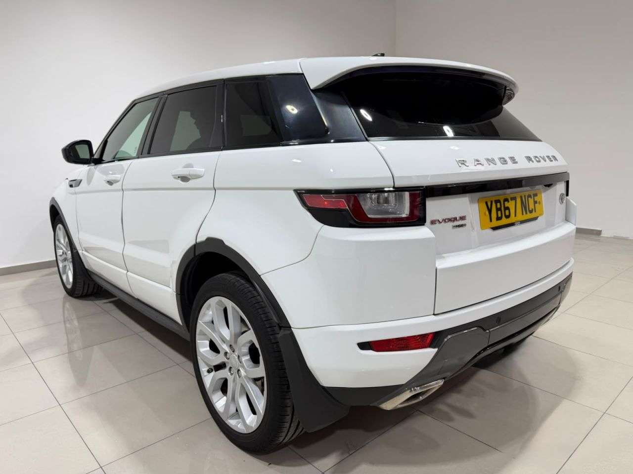 2017 LAND ROVER RANGE ROVER EVOQUE 2017 LAND ROVER RANGE ROVER EVOQUE