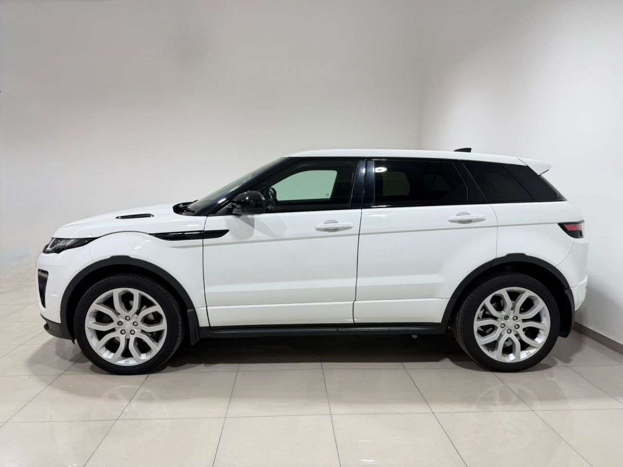 2017 LAND ROVER RANGE ROVER EVOQUE 2017 LAND ROVER RANGE ROVER EVOQUE
