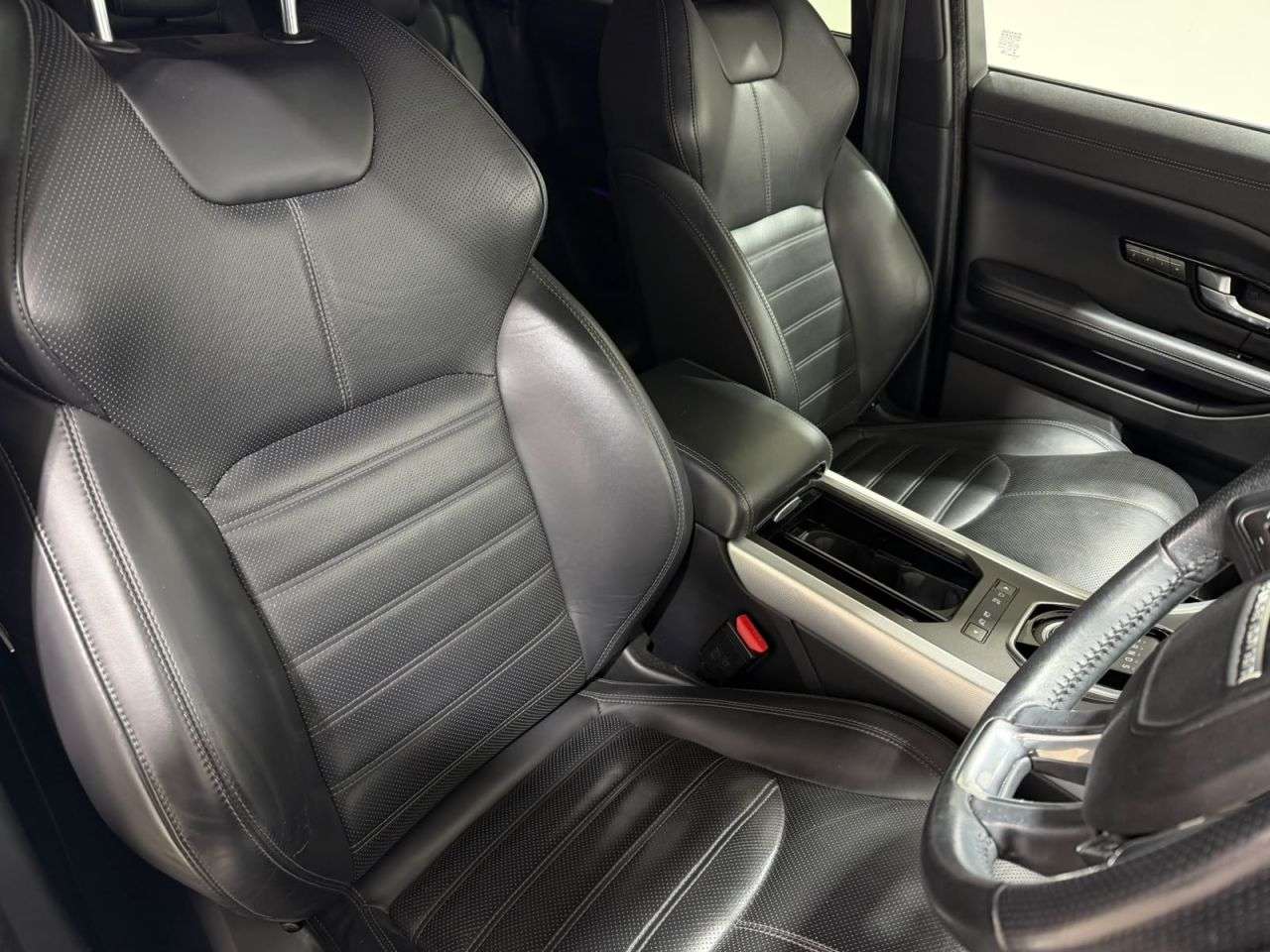 2017 LAND ROVER RANGE ROVER EVOQUE 2017 LAND ROVER RANGE ROVER EVOQUE