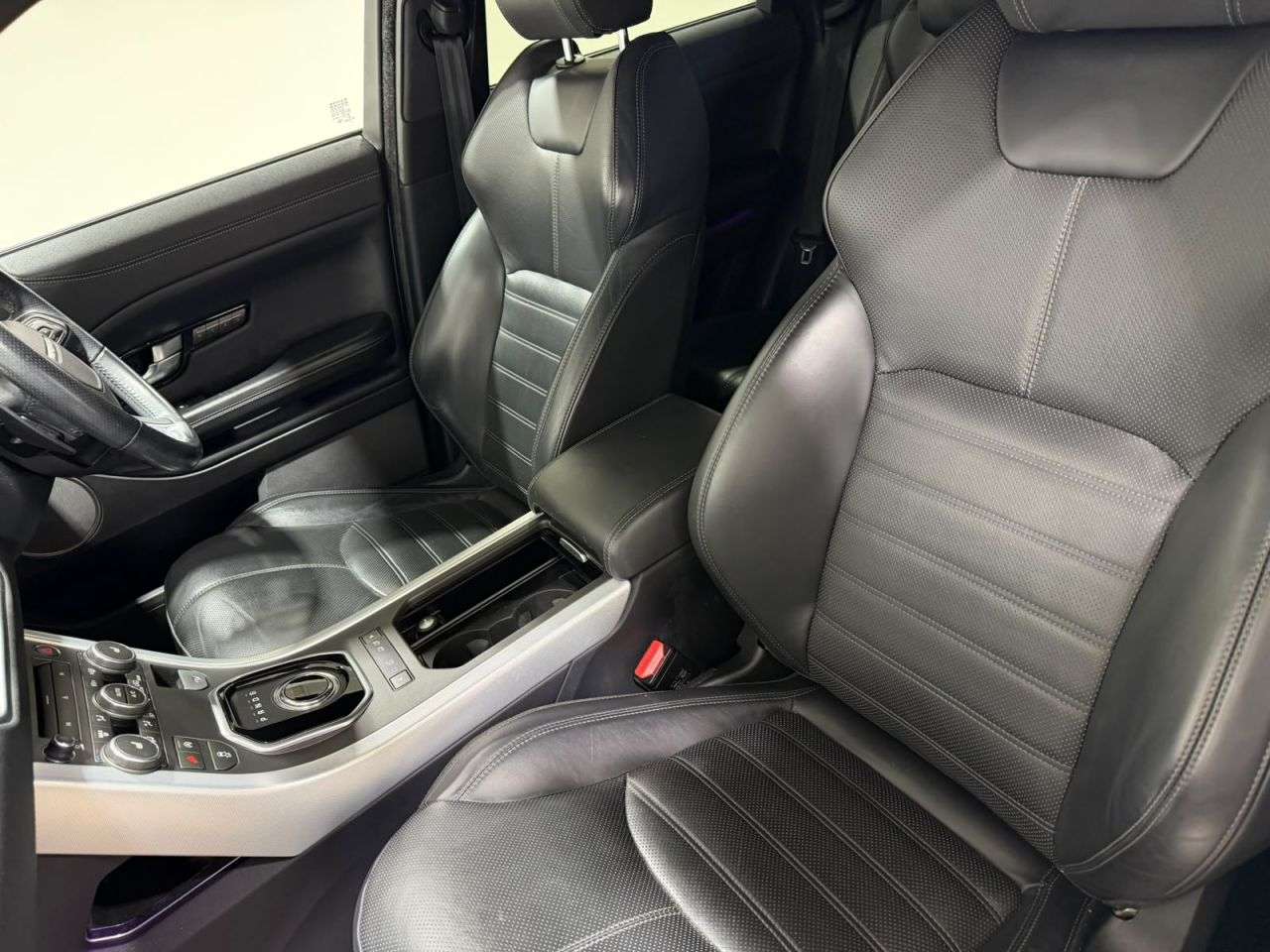 2017 LAND ROVER RANGE ROVER EVOQUE 2017 LAND ROVER RANGE ROVER EVOQUE