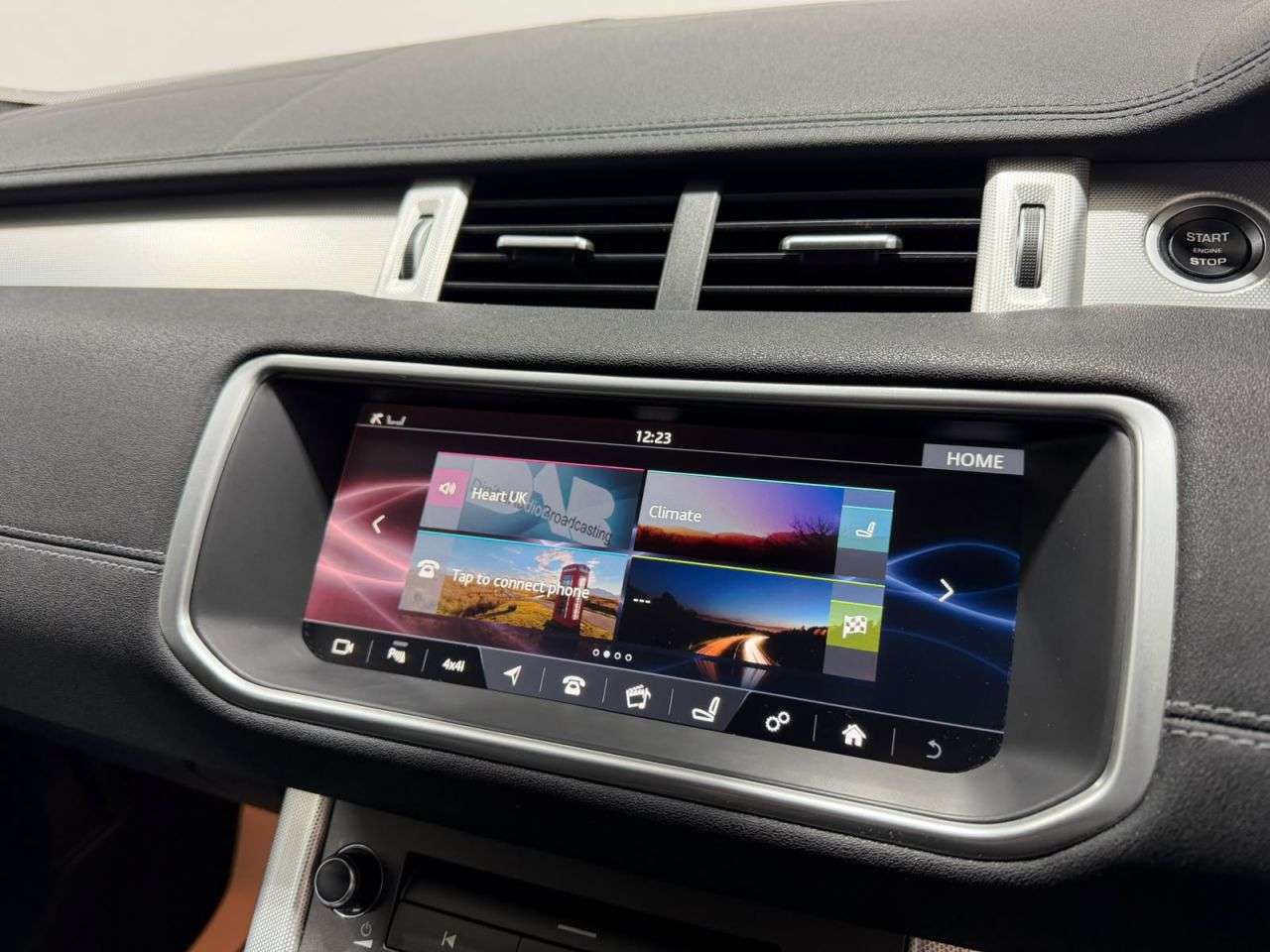 2017 LAND ROVER RANGE ROVER EVOQUE 2017 LAND ROVER RANGE ROVER EVOQUE