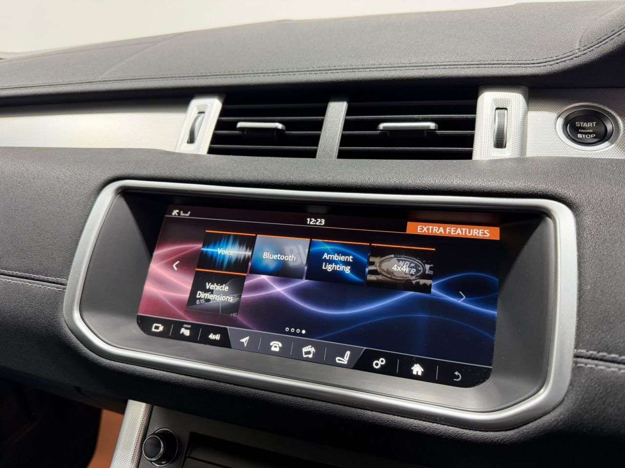 2017 LAND ROVER RANGE ROVER EVOQUE 2017 LAND ROVER RANGE ROVER EVOQUE