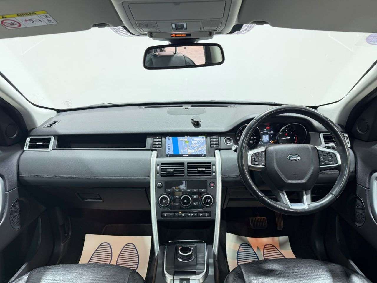A 2018 LAND ROVER DISCOVERY SPORT 2.0 TD4 HSE Black SUV 5dr Diesel Auto 4WD Euro 6 (s/s) (180 ps) NATIONWIDE A 2018 LAND ROVER DISCOVERY SPORT 2.0 TD4 HSE Black SUV 5dr Diesel Auto 4WD Euro 6 (s/s) (180 ps) NATIONWIDE