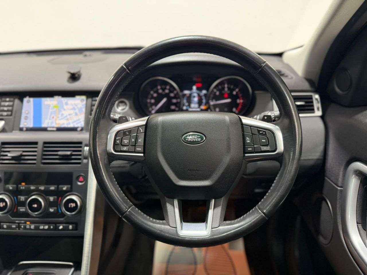 2018 LAND ROVER DISCOVERY SPORT 2018 LAND ROVER DISCOVERY SPORT