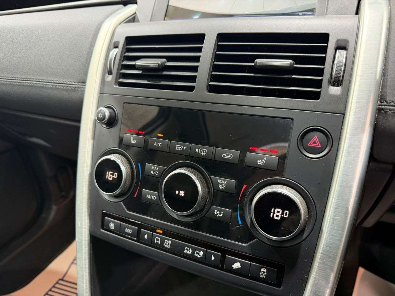 2018 LAND ROVER DISCOVERY SPORT 2018 LAND ROVER DISCOVERY SPORT