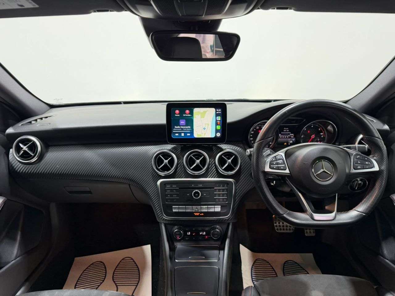 A 2017 MERCEDES-BENZ A CLASS 2.1 A200d AMG Line (Premium) Hatchback 5dr Diesel 7G-DCT Euro 6 (s/s) (136 A 2017 MERCEDES-BENZ A CLASS 2.1 A200d AMG Line (Premium) Hatchback 5dr Diesel 7G-DCT Euro 6 (s/s) (136